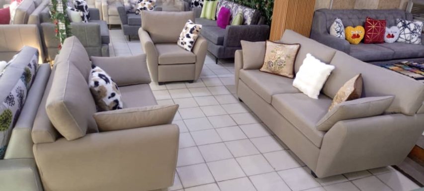 SALON BRAS PANTE
